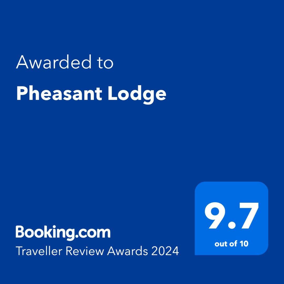Pheasant Lodge Paparoa Exterior photo